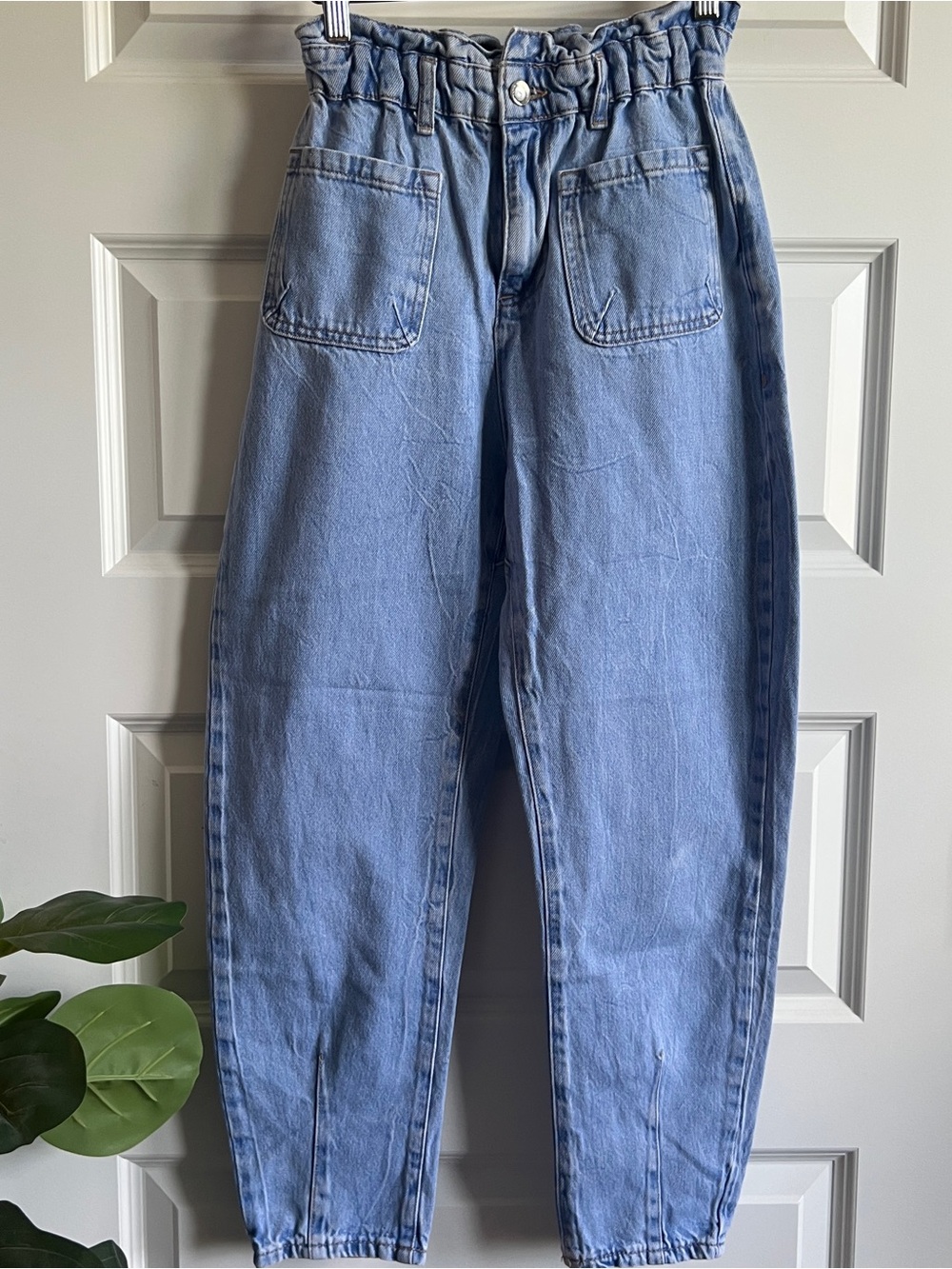 ZARA Paper Bag Barrel Jeans Size 0